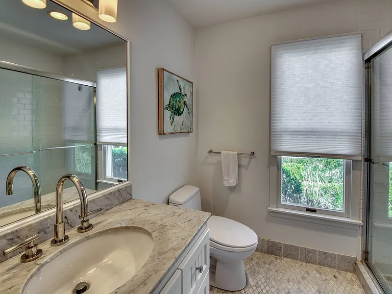 59 N Captains Neck Ln — Photo 15