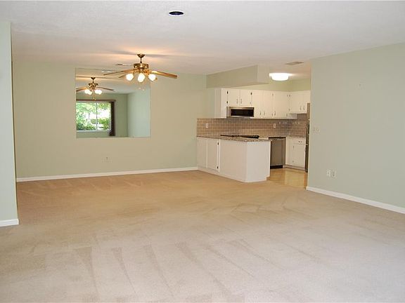 3rd image of 571 Pocasset Ct