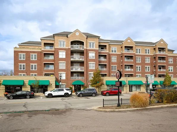 570 Crescent Blvd Unit 302, Glen Ellyn, IL 60137