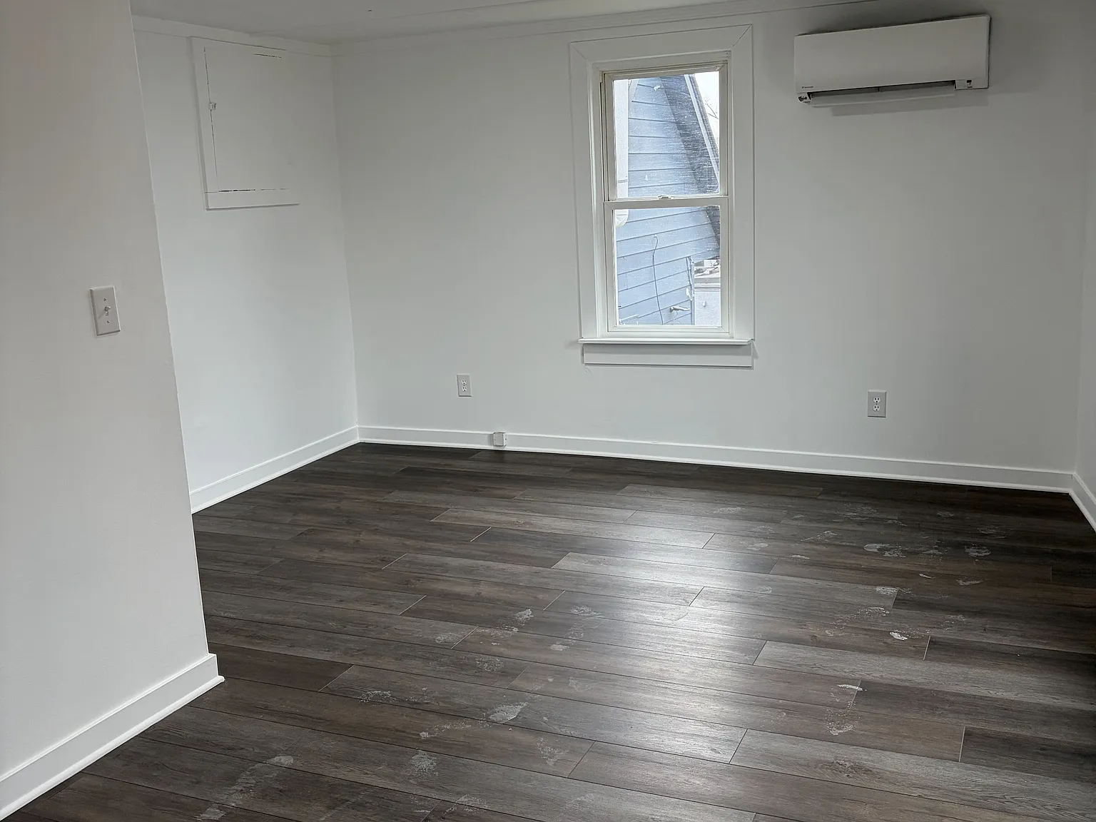 Studio, 403 sqft, $800 — Photo 3