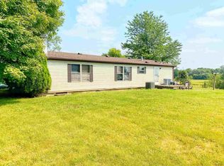 2255 W State Road 205, Columbia City, IN 46725