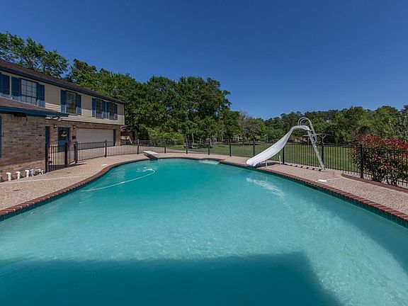 5th image of 4628 Bayou Blvd