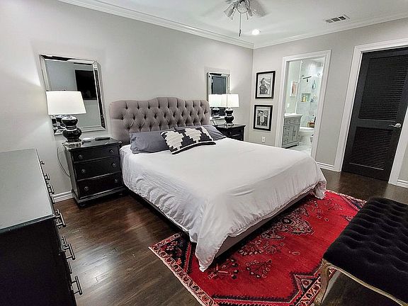 4th image of 6444 Locke Ave