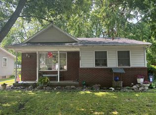 305 E 4th St, Gridley, IL 61744