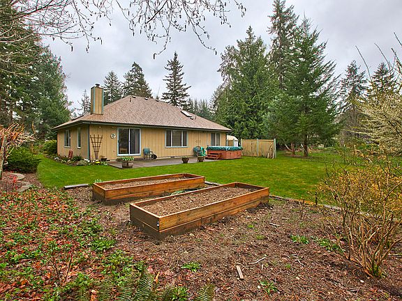 3rd image of 8810 69th Ave NW