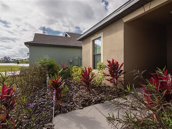4th image of 670 Chatham Walk Dr