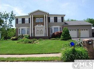 12 Calder Ct, Marlboro, NJ 07746