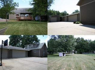 3505 52nd St, Des Moines, IA 50310