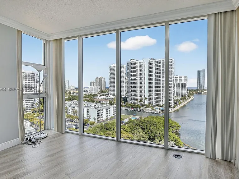 3370 Hidden Bay Dr #1501 — Photo 18