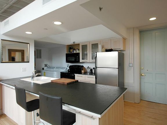 3rd image of 45 Nash St APT 8