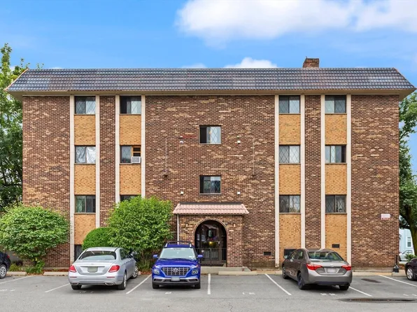 301 Lowell St APT 31, Somerville, MA 02145