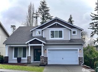 2013 NE 27th St, Renton, WA 98056