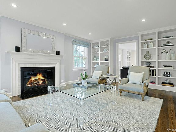 5th image of 250 Mamaroneck Road