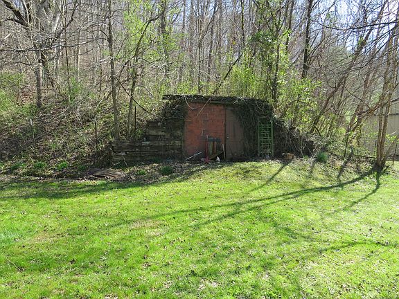 5th image of 142 Noeville Hollow Rd
