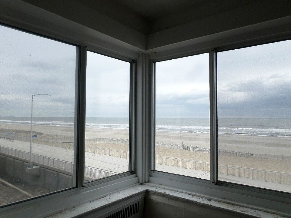 1st image of 12220 Ocean Promenade APT 3K