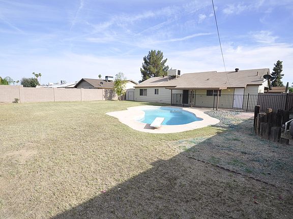 5th image of 3842 W North Ln