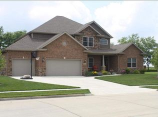97 Gardenia Dr, West Lafayette, IN 47906
