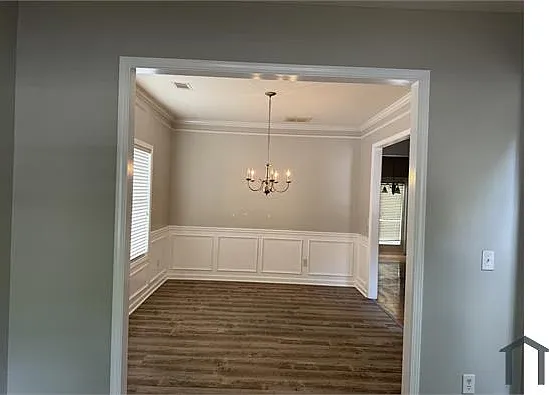 4 bed, $2,850 — Photo 4