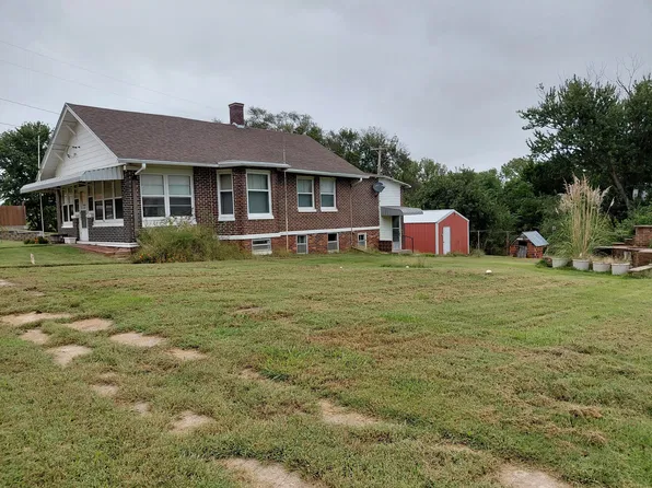 220 N Scribner St, Endicott, NE 68350