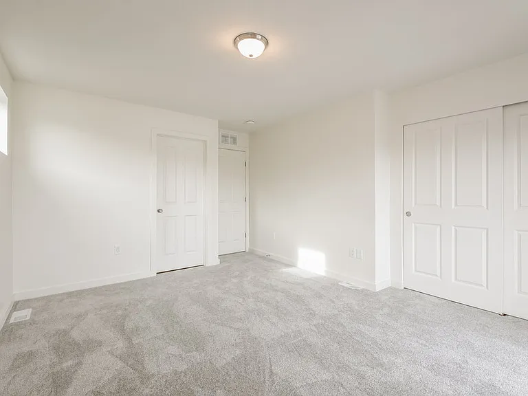 18608 E 47th Pl — Photo 13