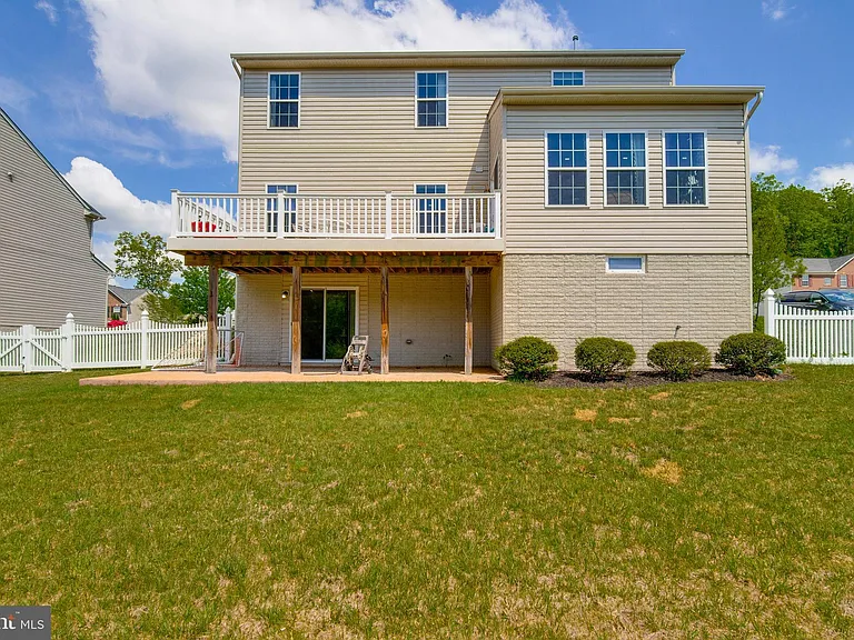 46 Bismark Dr — Photo 29