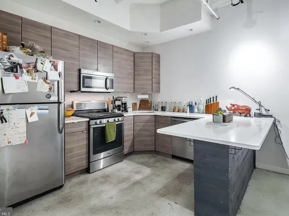 314 Brown St, Philadelphia, PA 19123