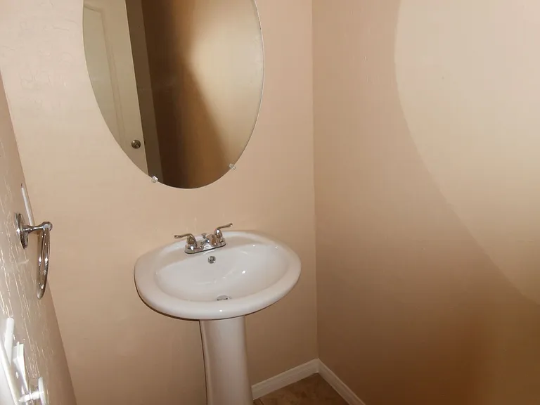 8339 Waylon Ave — Photo 11