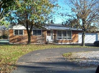 110 Moon Rd, Jermyn, PA 18433