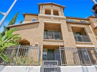 3001 E Pacific Coast Hwy, Signal Hill, CA 90755