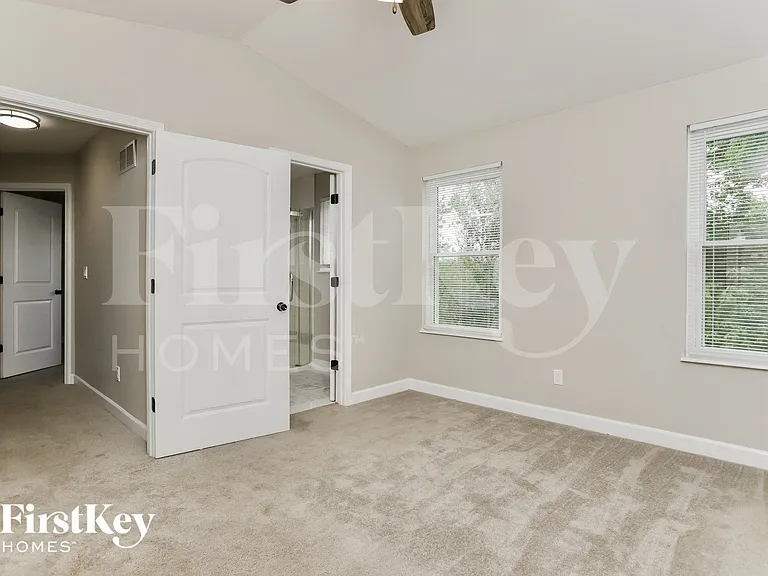 4 Winslow Ct — Photo 7