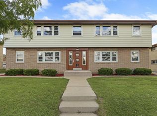 6823 W Wedgewood Dr, Milwaukee, WI 53220