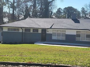 3387 Woods Dr, Decatur, GA 30032