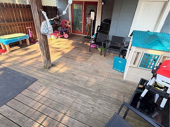 5th image of 1217 Park Ave SW