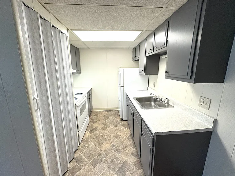 42 Maple Ave #2 — Photo 6