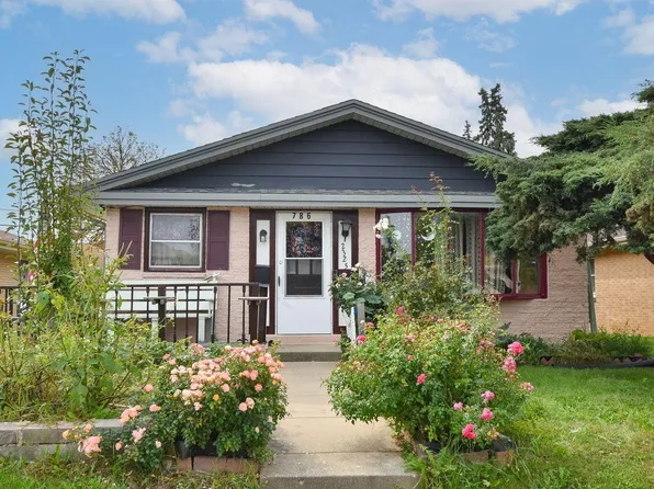 2325 West Layton AVENUE, Milwaukee, WI 53221