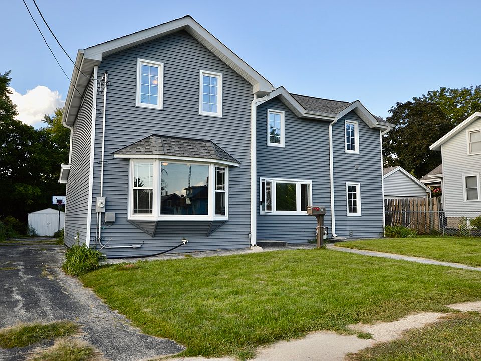 503 W Blackman St, Harvard, IL 60033 | Zillow