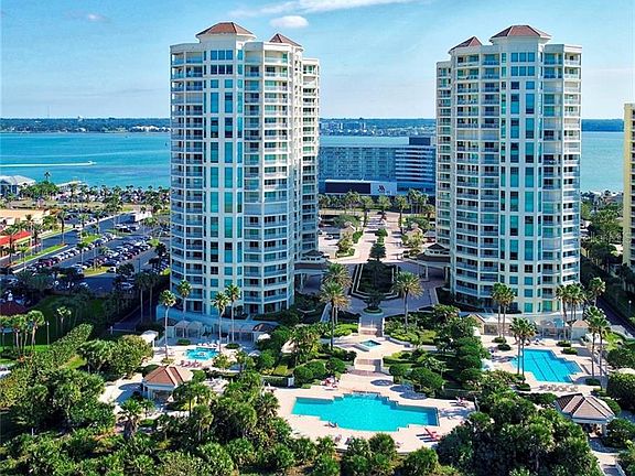 5th image of 1170 Gulf Blvd APT 1804
