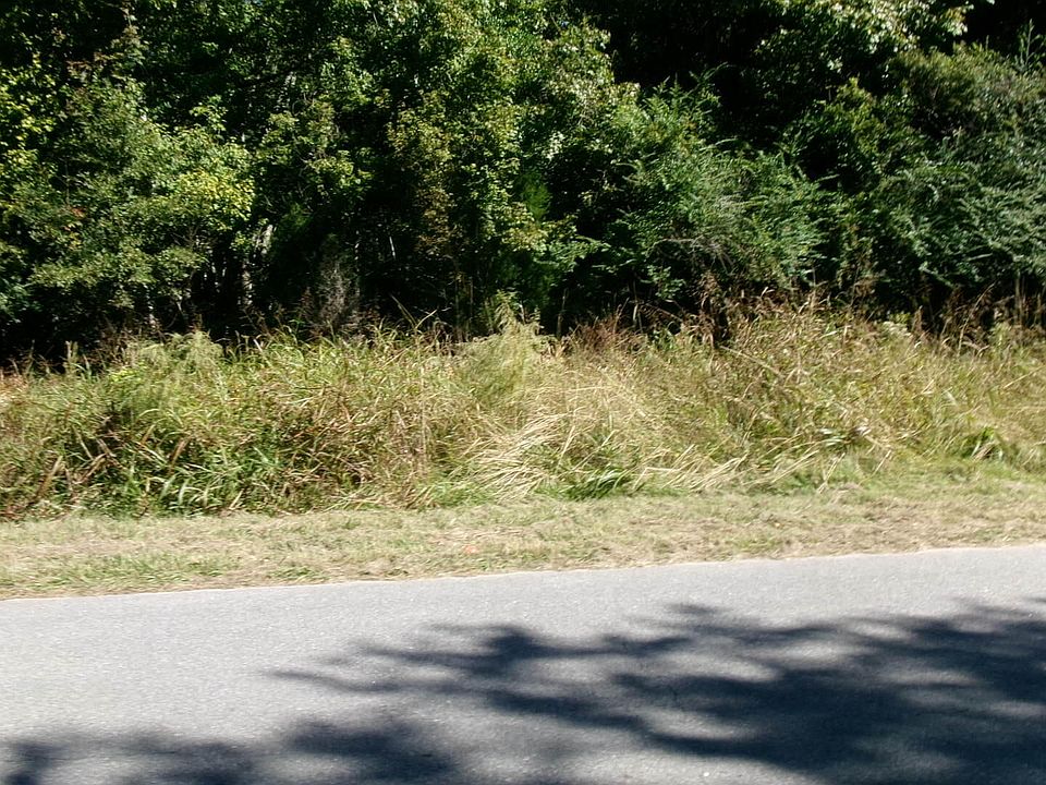 1st image of 4 Manor Rd