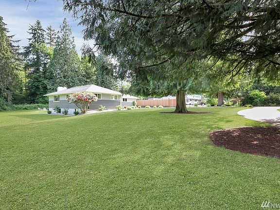 5th image of 6018 132nd St E