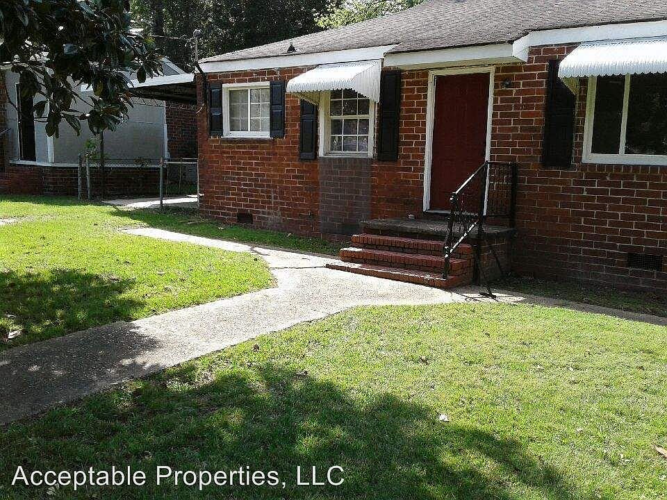 2nd image of 921 Harbison Dr