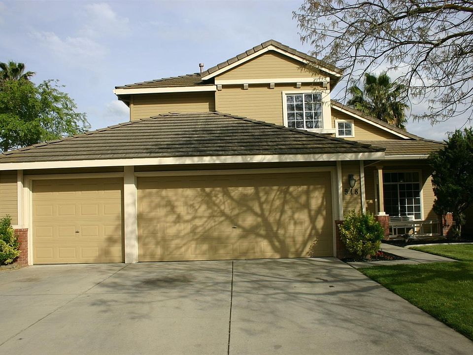2nd image of 948 Oak Grove Rd