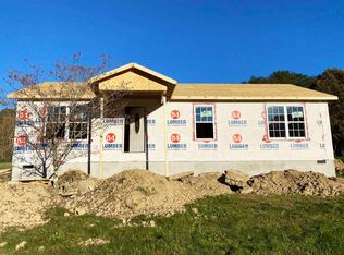 1100 Dry Br, Irvine, KY 40336