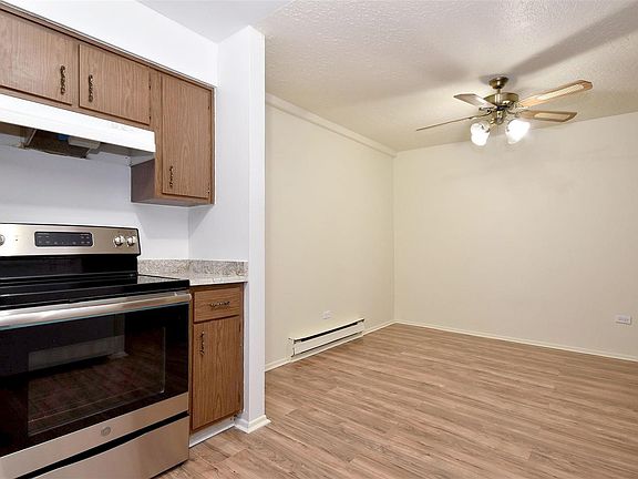 4th image of 4444 1st Ave APT 301