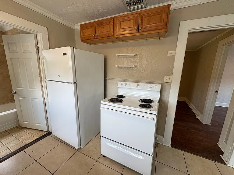 fridge and range