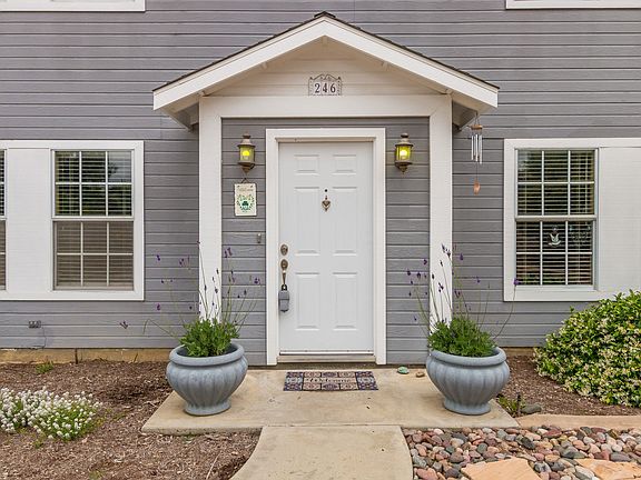 3rd image of 246 Plumosa Ave