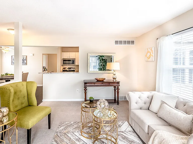 Autumn Creek Apartments — Photo 51