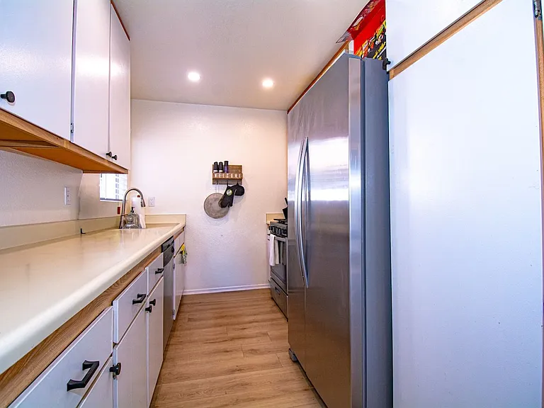 8408 Spring Desert Pl #G — Photo 11