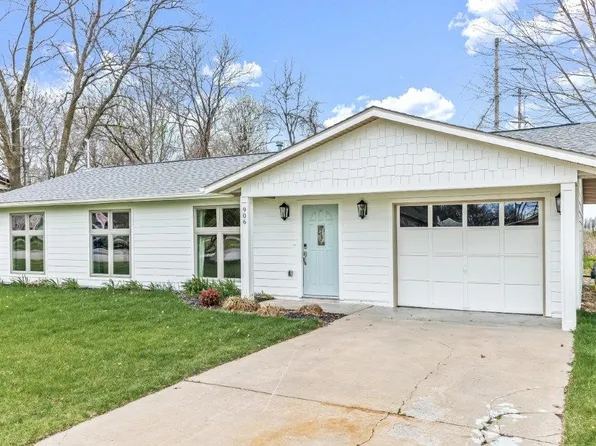 906 SE G St, Bentonville, AR 72712
