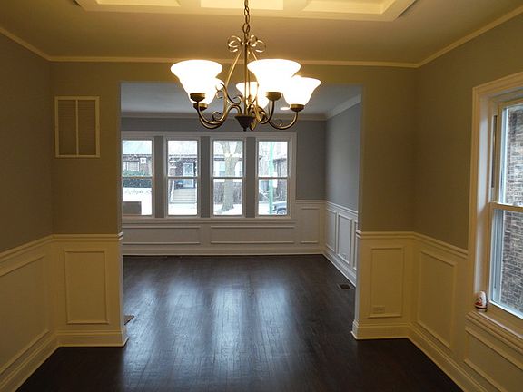 3rd image of 8704 S Essex Ave
