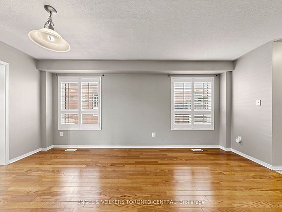 5th image of 1628 Pennel Dr